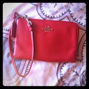 Never worn coach wristlet